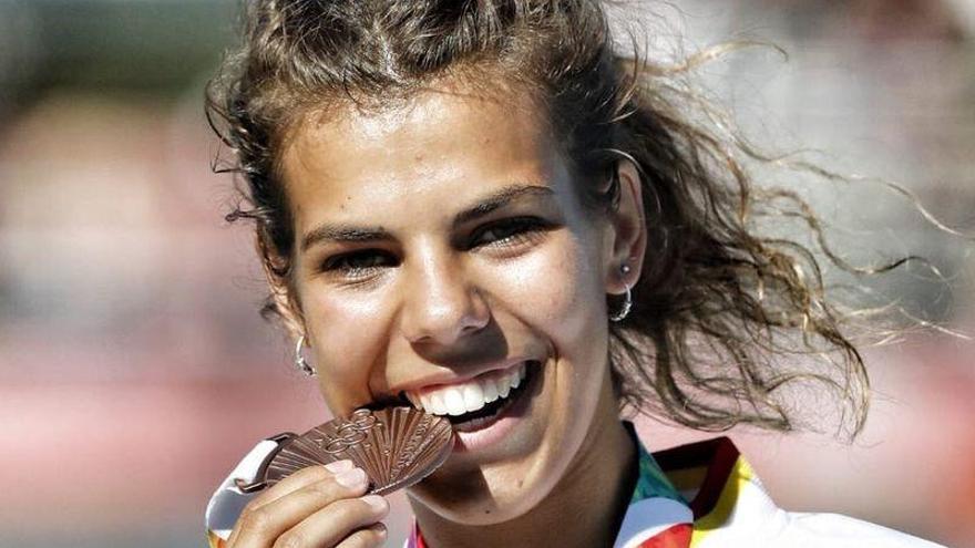 La atleta del Playas de Castellón Carla García logra el bronce en Buenos Aires