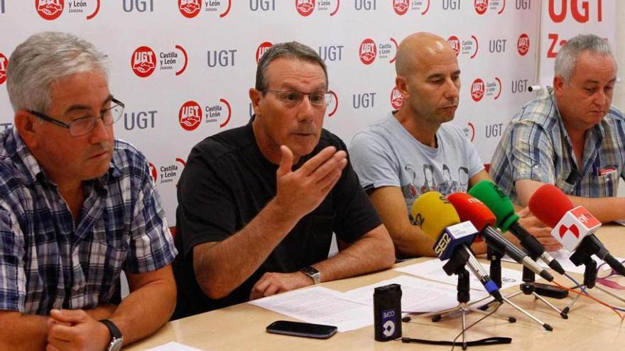 Representantes de la FSP, ayer en rueda de prensa.