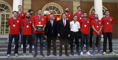 La selección, recibida en Moncloa por Rajoy