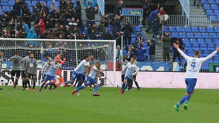 La Rosaleda registró el pasado sábado contra el Dépor la peor entrada del curso.