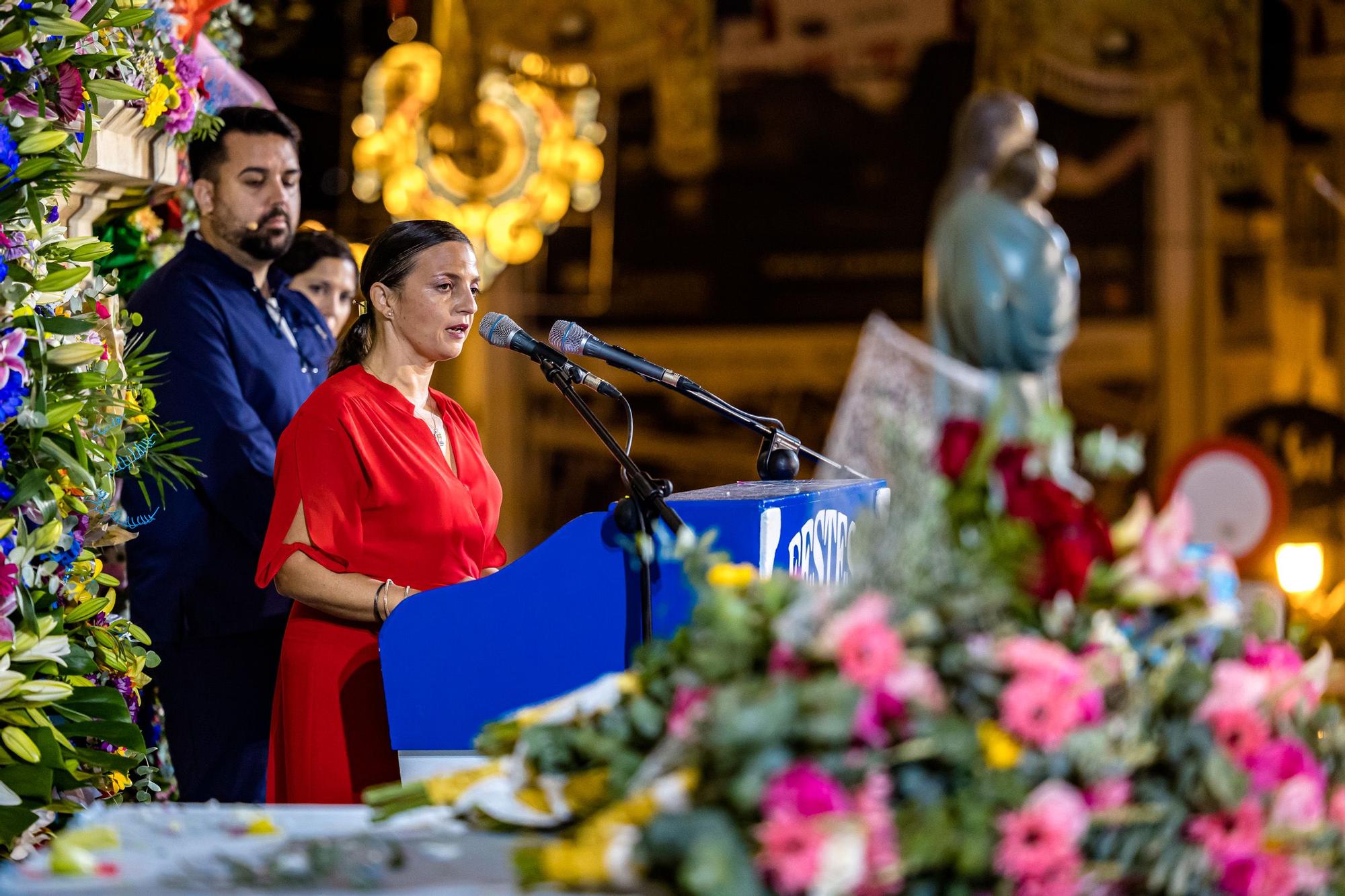 Fiestas de Benidorm: Flores para honrar a la patrona