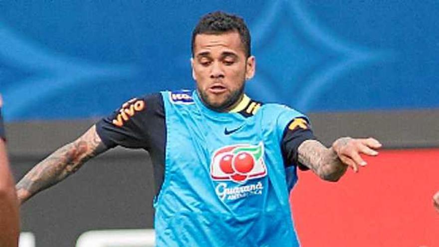 Alves prepara la Copa Amèrica