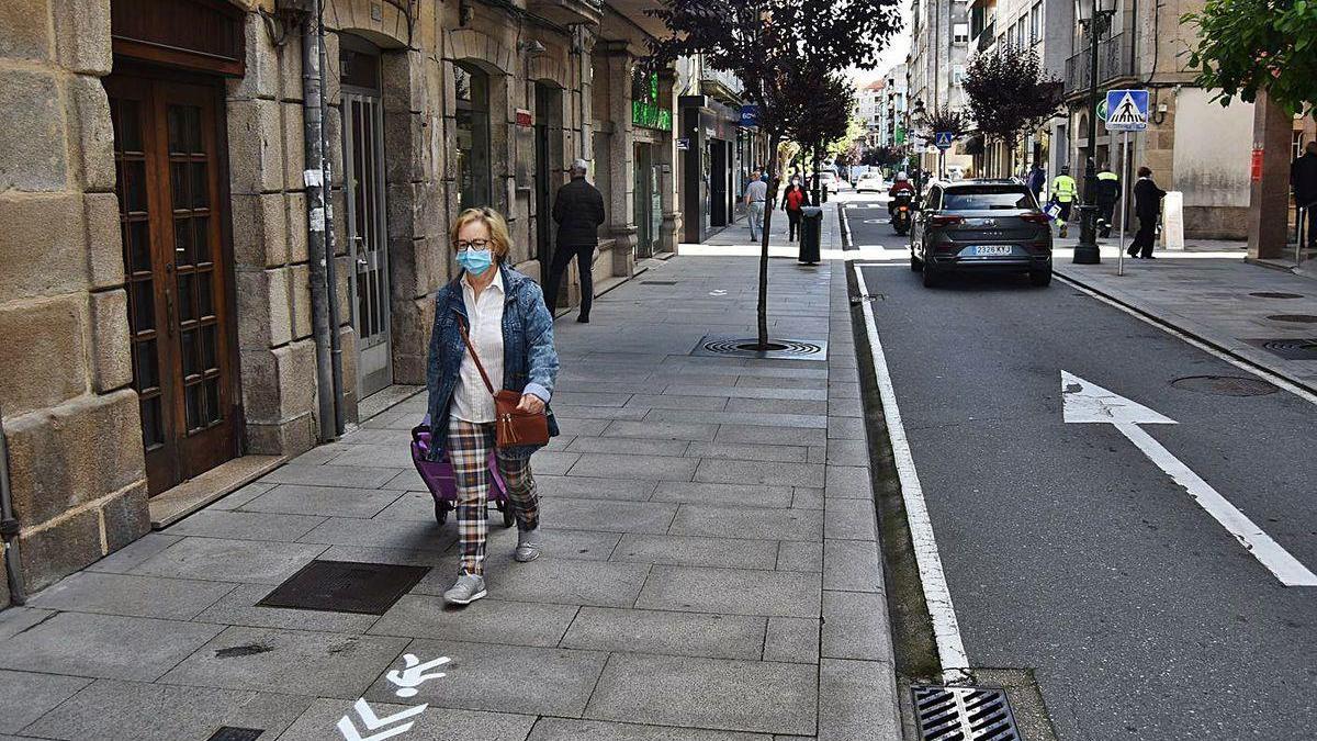 La calle Alfonso XII de Redondela, que se cerrará al tráfico las tardes de los sábados y domingos.