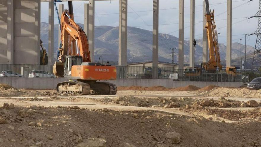 Cecotec abrir a final de a o la ltima fase del centro log stico