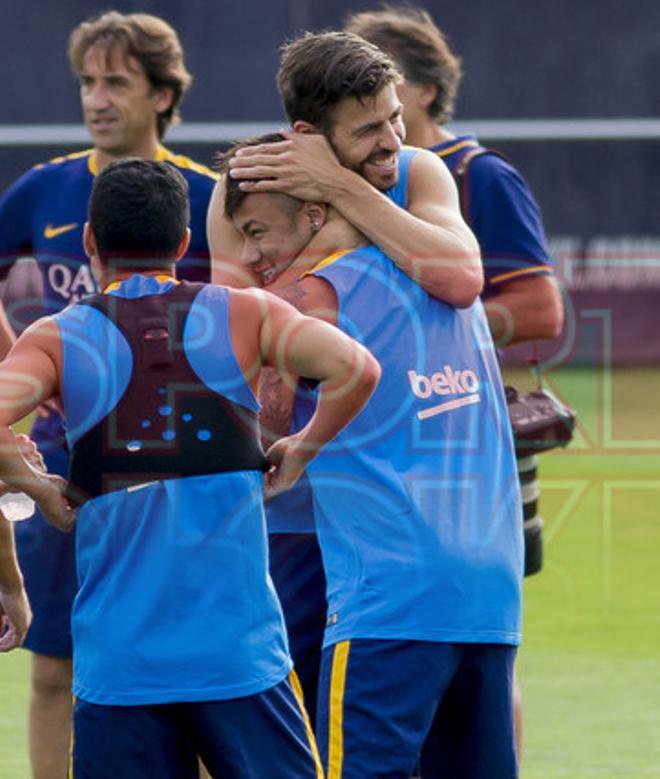 El primer entrenamiento del Barça 2015-2016 al completo, en imágenes