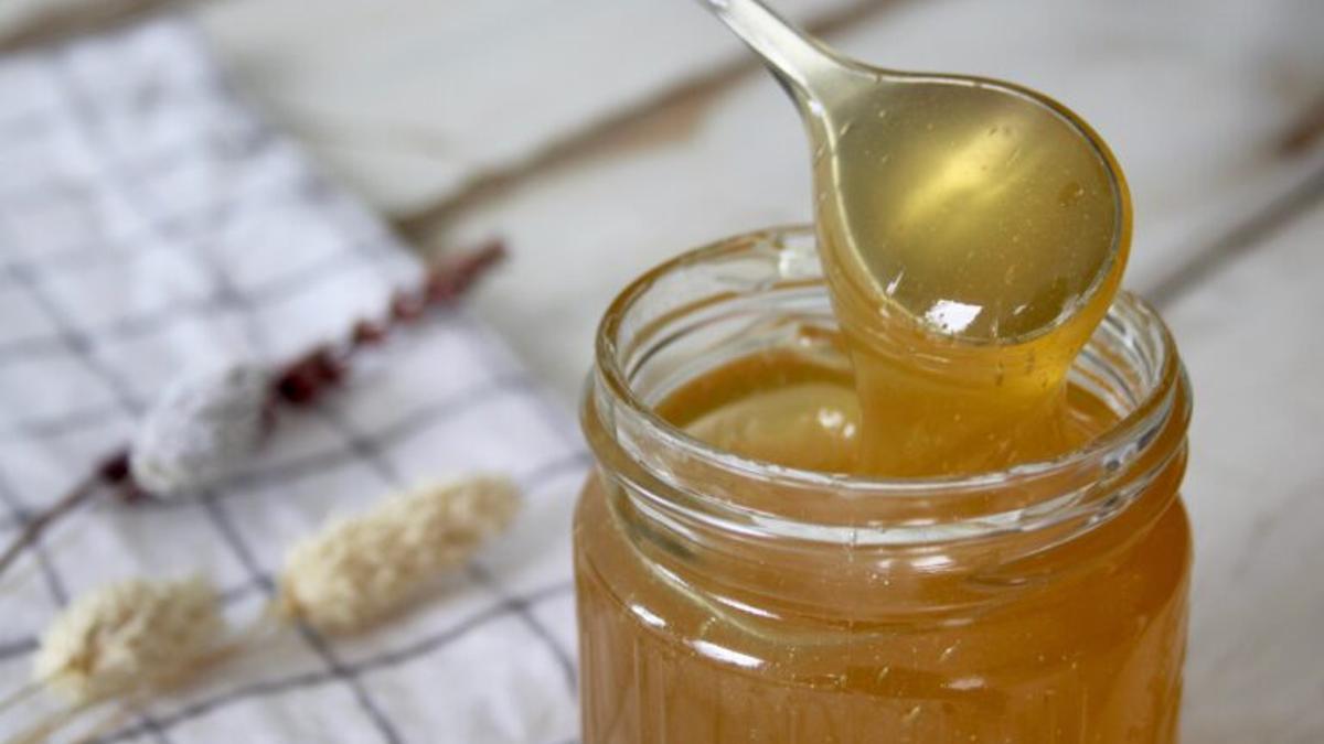Comer miel congelada, el peligroso reto que puede causar botulismo