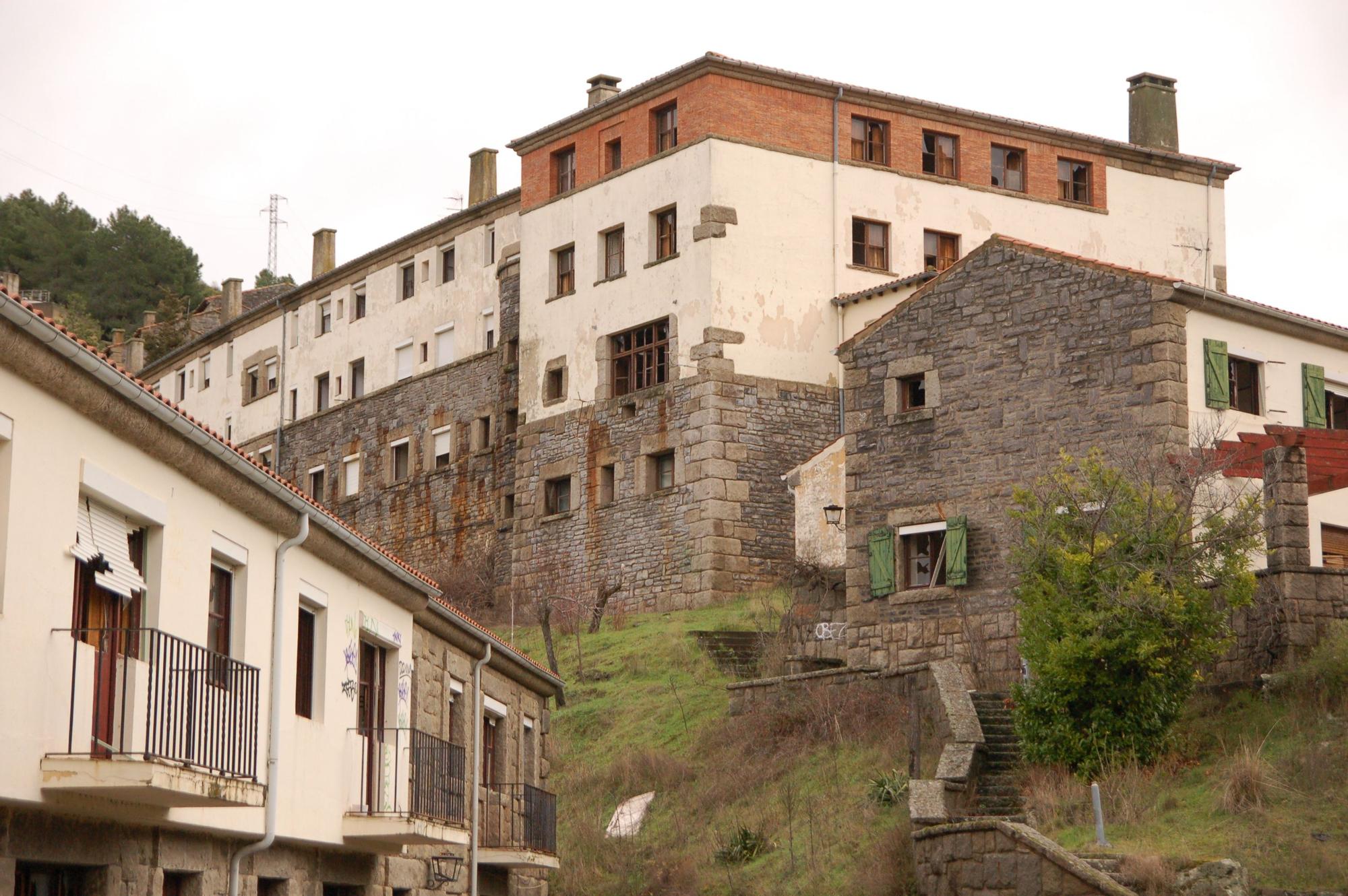 Un vecino de Bueu vende un pueblo abandonado en Zamora