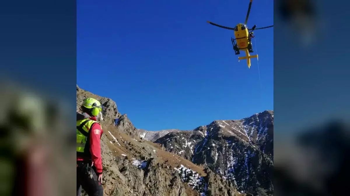 Los Bombers encadenan 13 rescates en la montaña en poco más de 24 horas