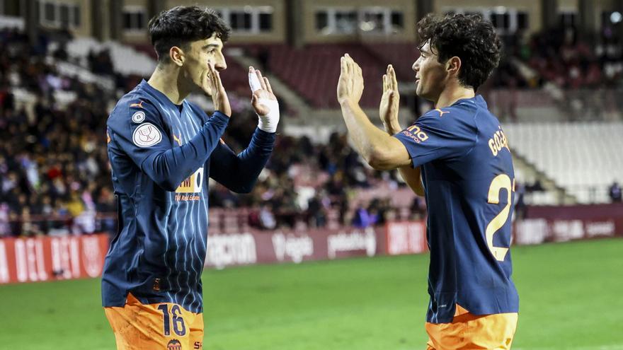 Clasificaciones de jugadores de ud logroñés contra valencia c. f.