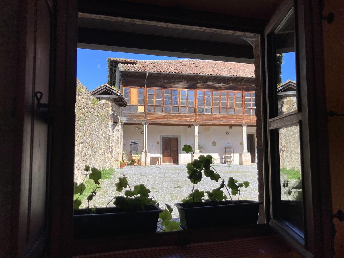 Vista de la cocina al patio