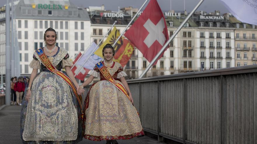 El viaje de las falleras mayores de València a Suiza y la ONU