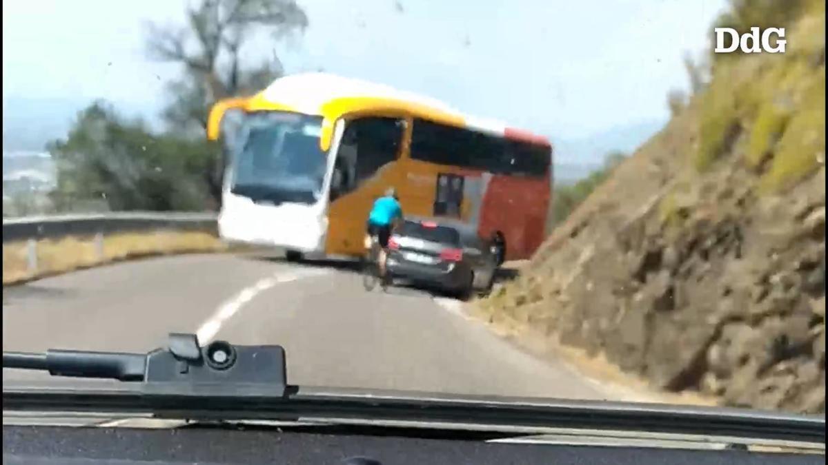 Imprudència a la carretera entre Roses i Cadaqués