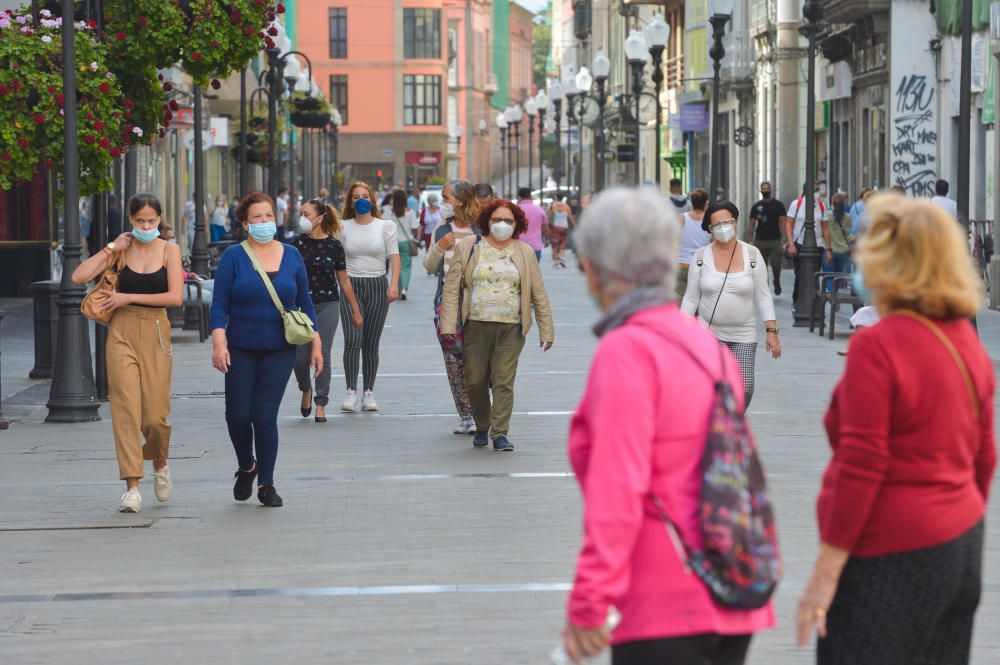 Los comercios operaron el último sábado de la fase 1 con bastante afluencia de visitantes