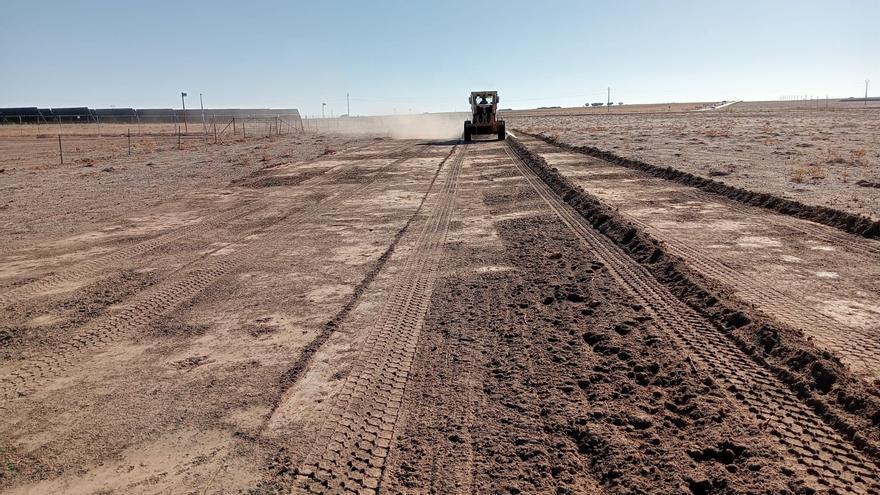 Cáceres pone a punto su primera pista de vuelo