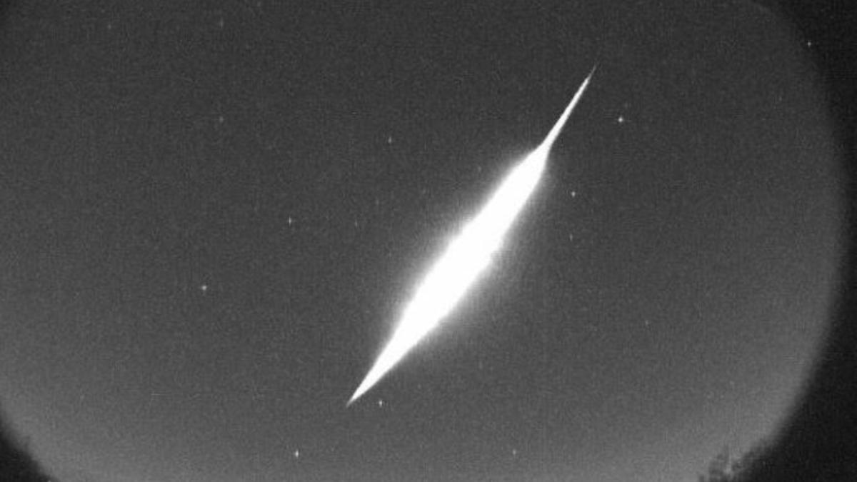 Fragmento del cometa 7P/Pons-Winnecke captado en La Aparecida (Orihuela)