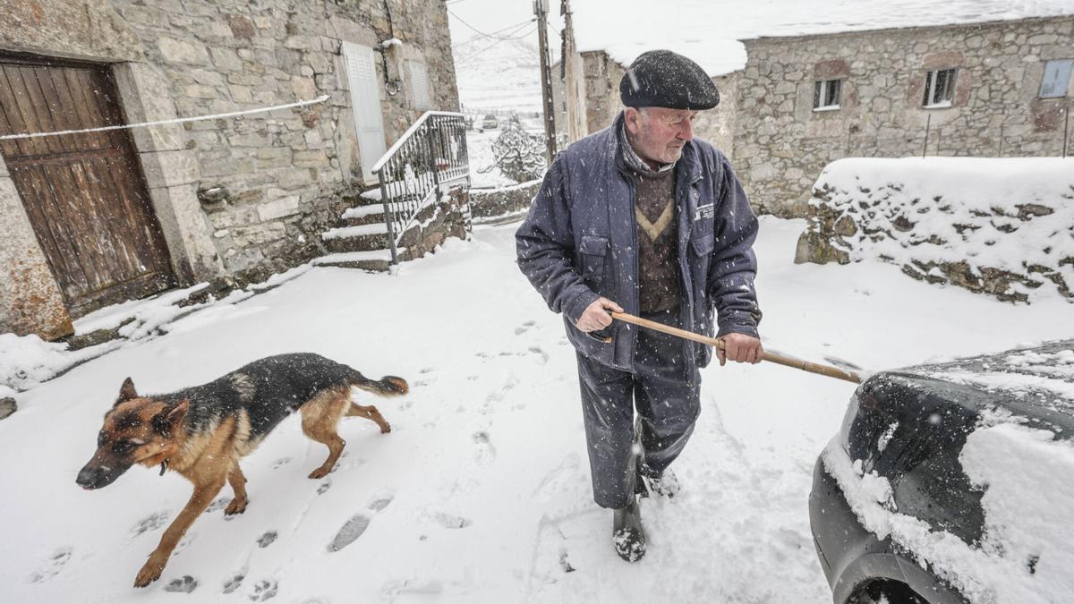 Así se vive el primer gran temporal del otoño en Somiedo: "Estamos bien atendidos"
