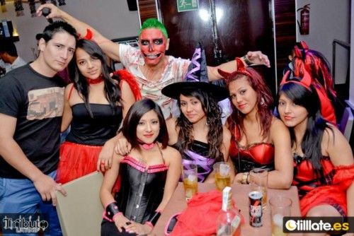 Discoteca Tributo Latino. Halloween (31/10/13)