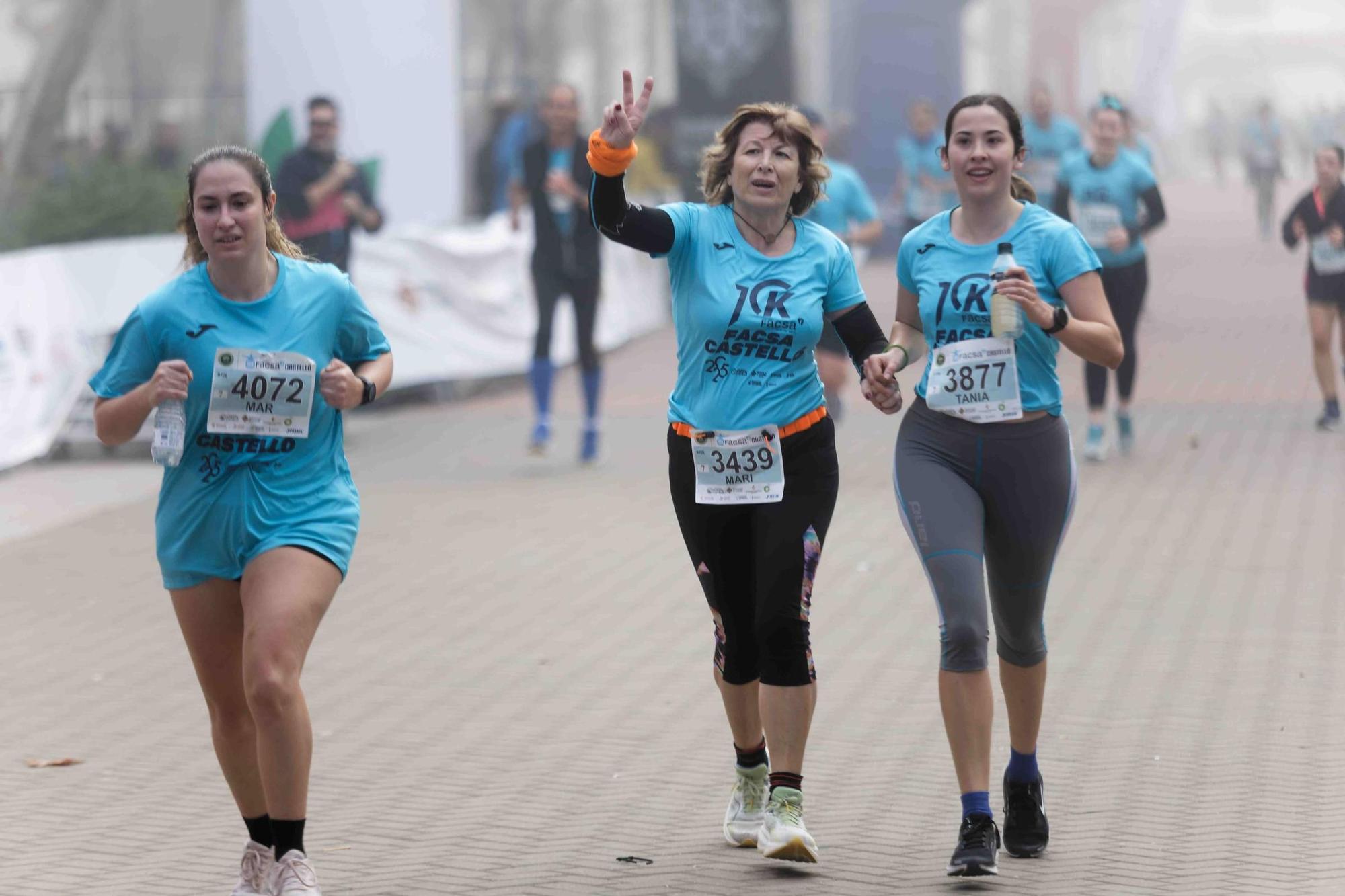 Algunas de las mejores celebraciones en meta del Marató bp Castelló