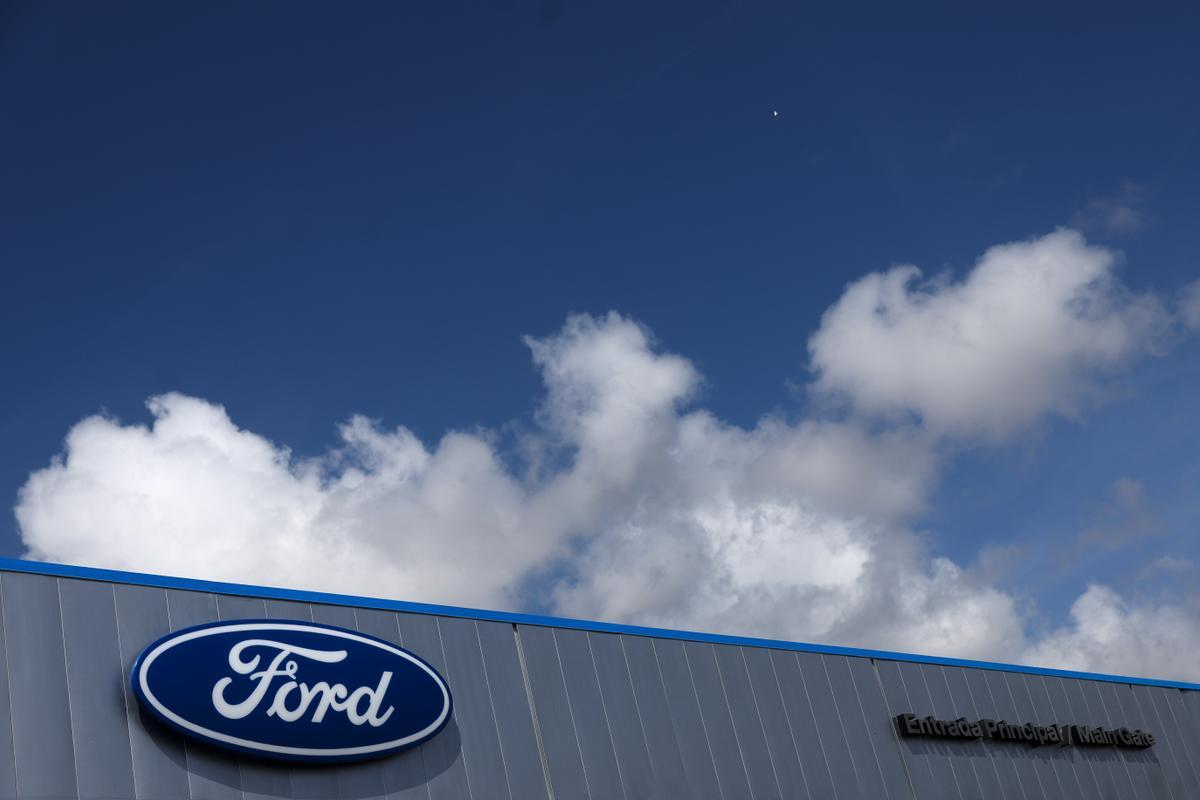 Ford asumirá pérdidas de hasta 1.500 millones de dólares para retrasar su electrificación