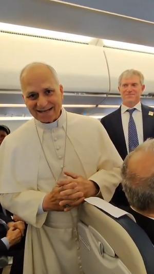 Vídeo | El papa León XIV desvela que es del Real Madrid y Florentino aprovecha para hacer campaña: Es un orgullo