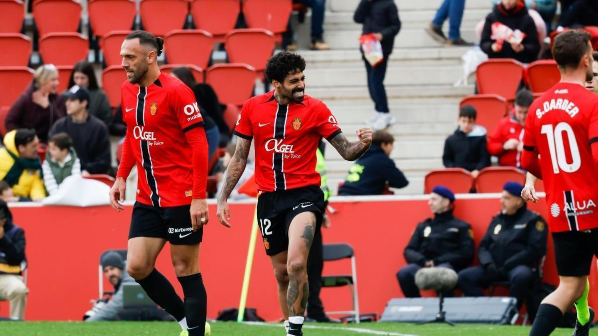 RCD MALLORCA- ESPANYOL | Samu Costa saca al Mallorca del descenso