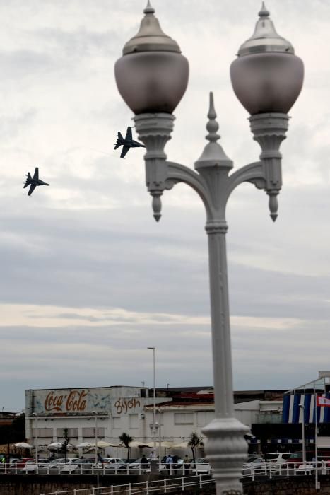 Ensayos para el festival aéreo de Gijón