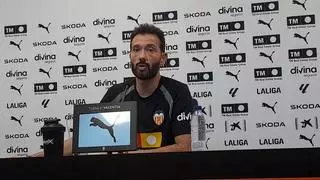 Corberán habla del mercado, el Barcelona, Elliott, Gayà, Otorbi y... ¡la lesión de Foulquier!
