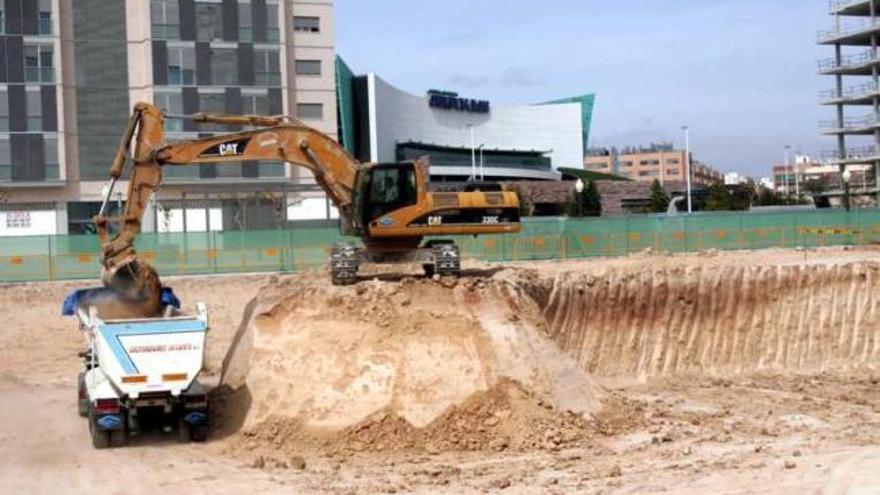 Una imagen de las obras del futuro edificio &quot;La Magrana&quot;.