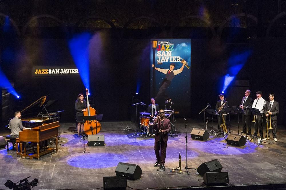 Noche mágica de sábado en el Jazz San Javier