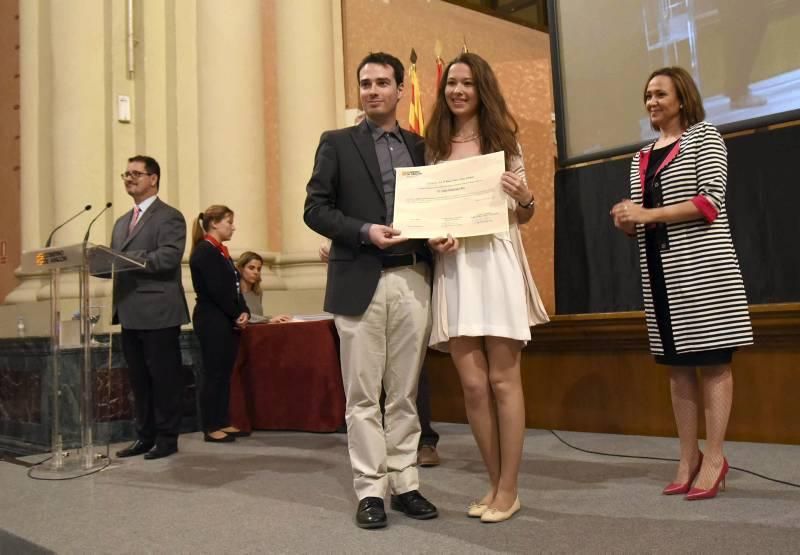Imágenes de la ceremonia de premios por el Día de la Educación Aragonesa 2016