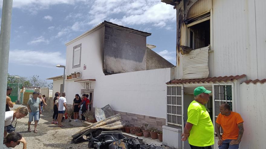 Incendio en el camping de Pasito Blanco