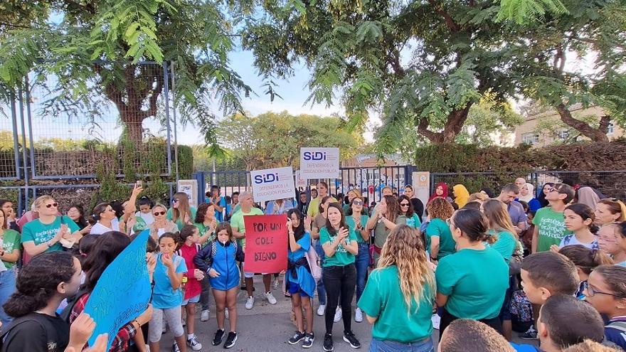 Convocan paros laborales en tres colegios e institutos de la Región para este jueves