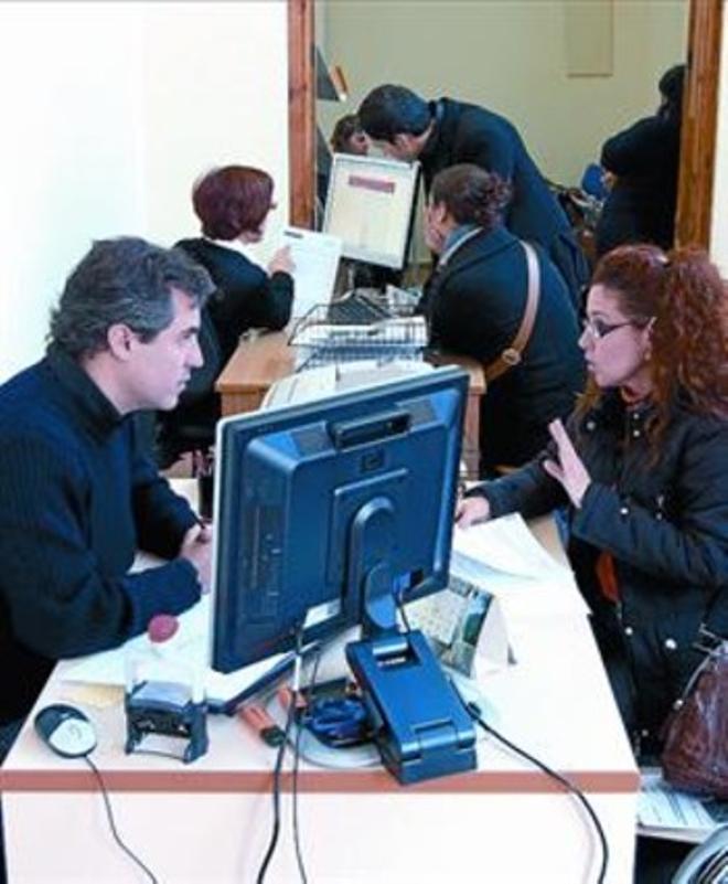 Oficina de atención al ciudadano del Ayuntamiento de Barcelona.