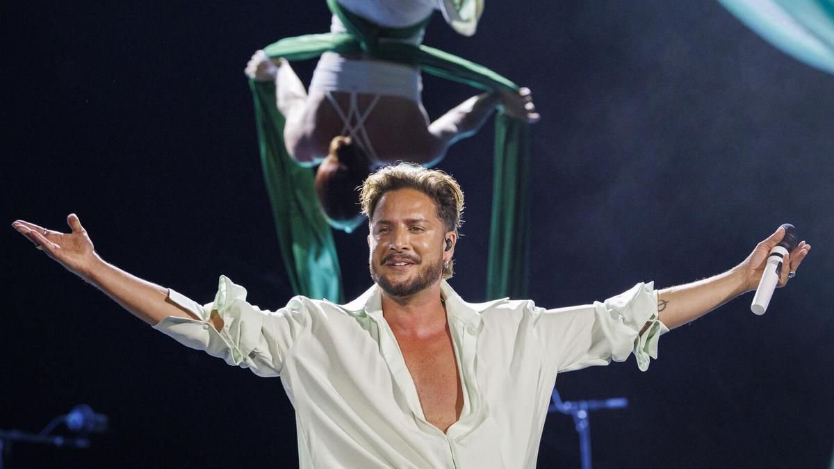 Las mejores imágenes del primer concierto de Manuel Carrasco en La Cartuja