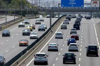 Doce personas mueren en las carreteras desde el jueves en la operación del 1 de agosto