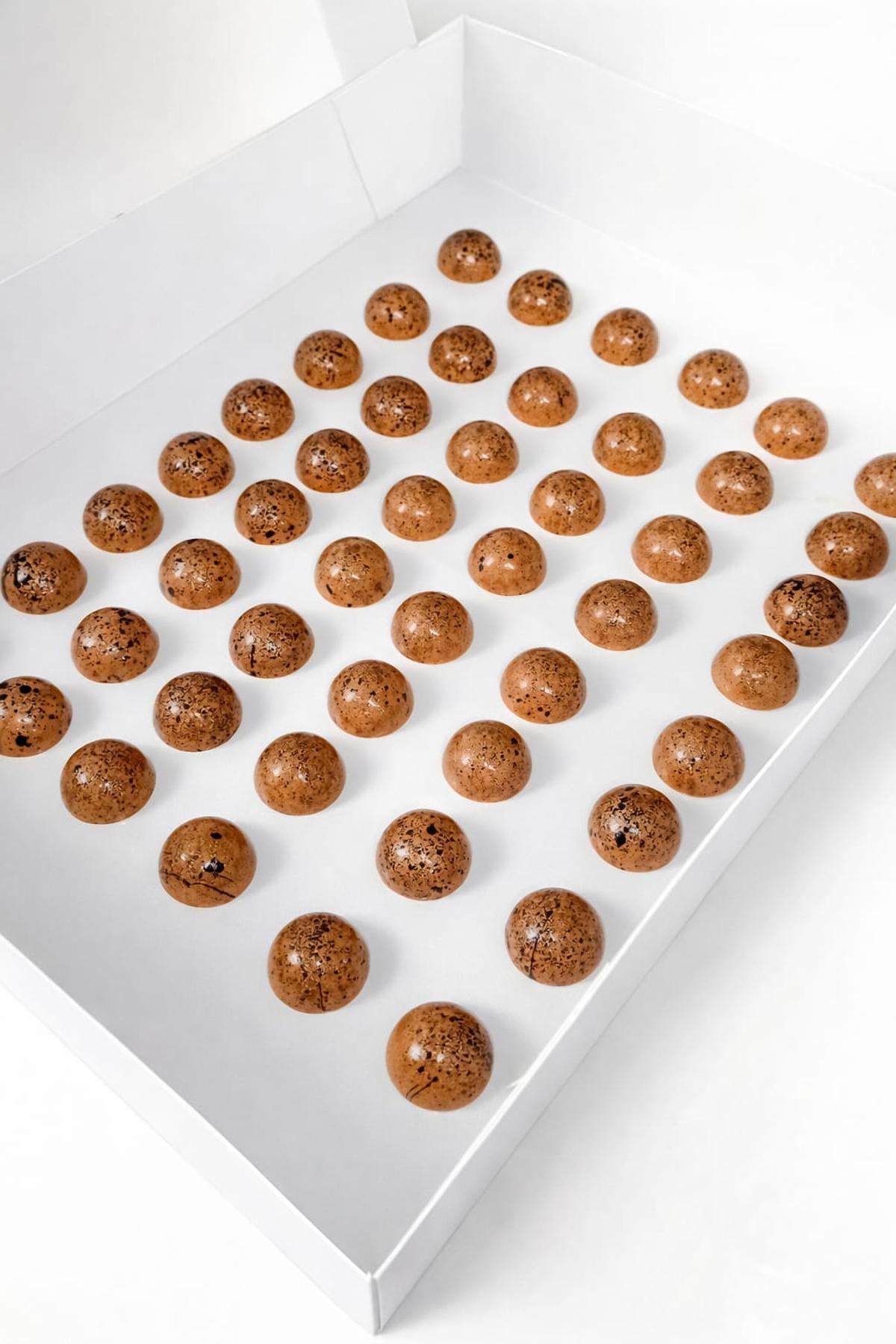 Caja de bombones "Mango-Caramelo"