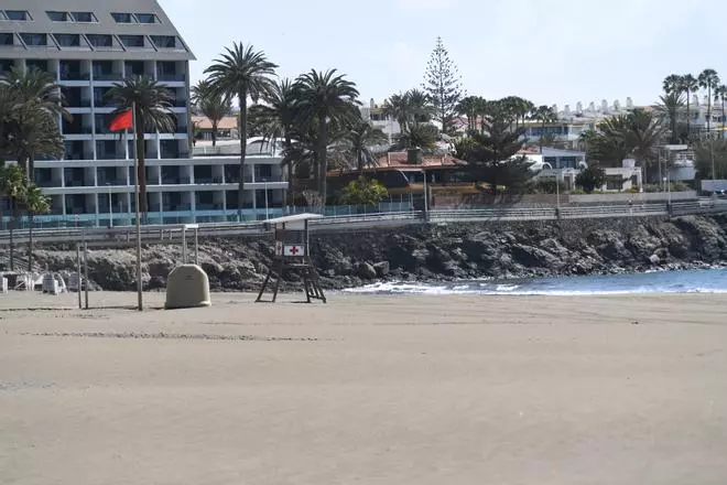 Los herederos del conde piden concesión para seguir con el kiosco de Las Burras y desisten de San Agustín