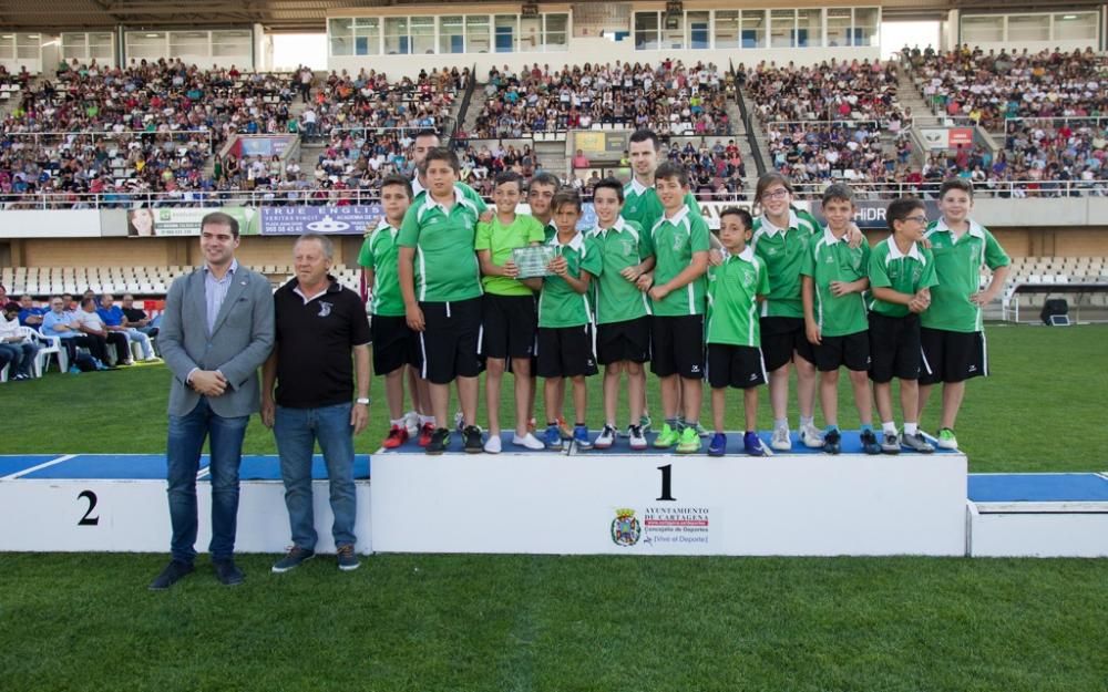 Clausura de la liga local de fútbol base de Cartag