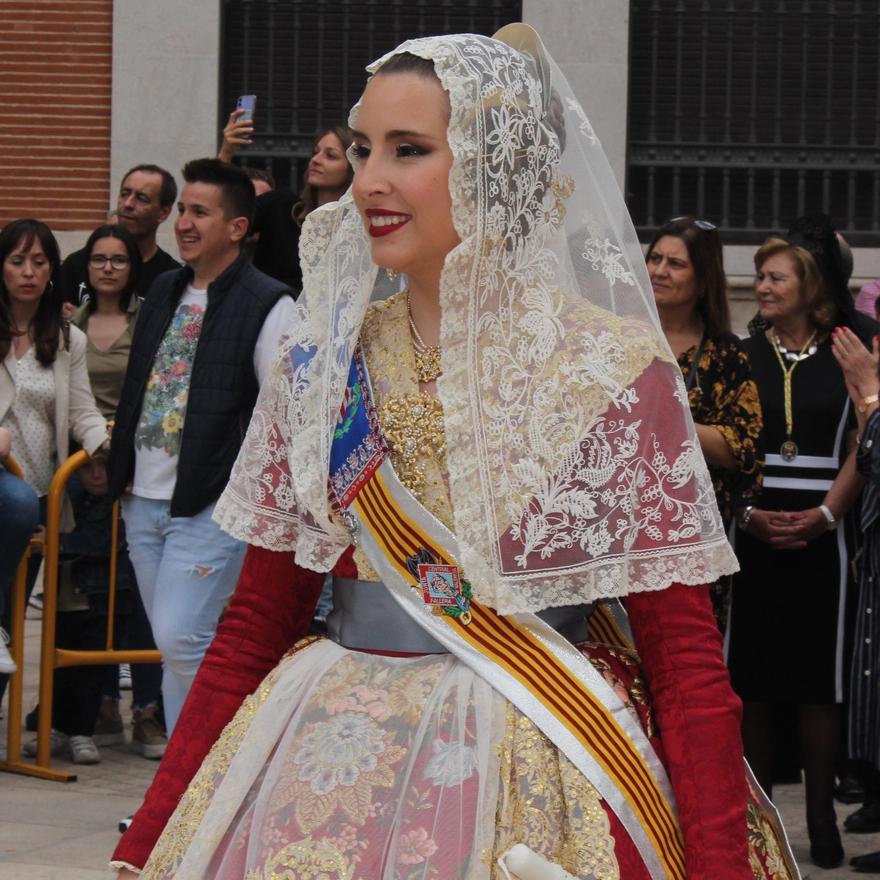 La fuerza de las Fallas en la Procesión de la Virgen (y IV, la comitiva oficial)