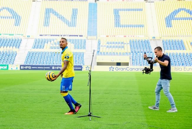 Presentacion  de Kevin Prince Boateng  nuevo ...