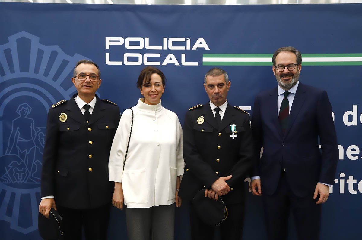Entrega de medallas a mérito de la Policía Local de Andalucía en Córdoba