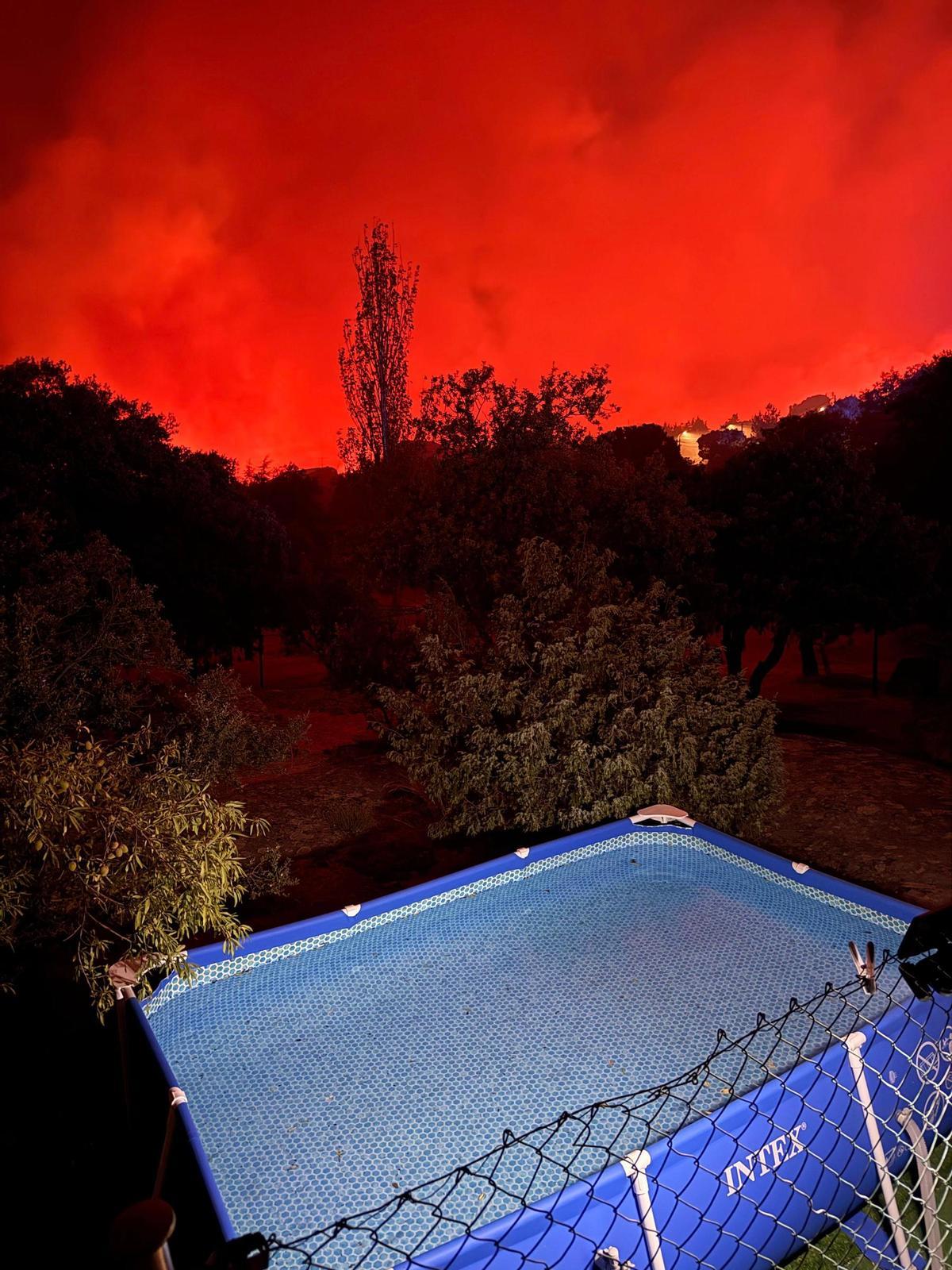 Incendio en la población de Fresnedillas de la Oliva.