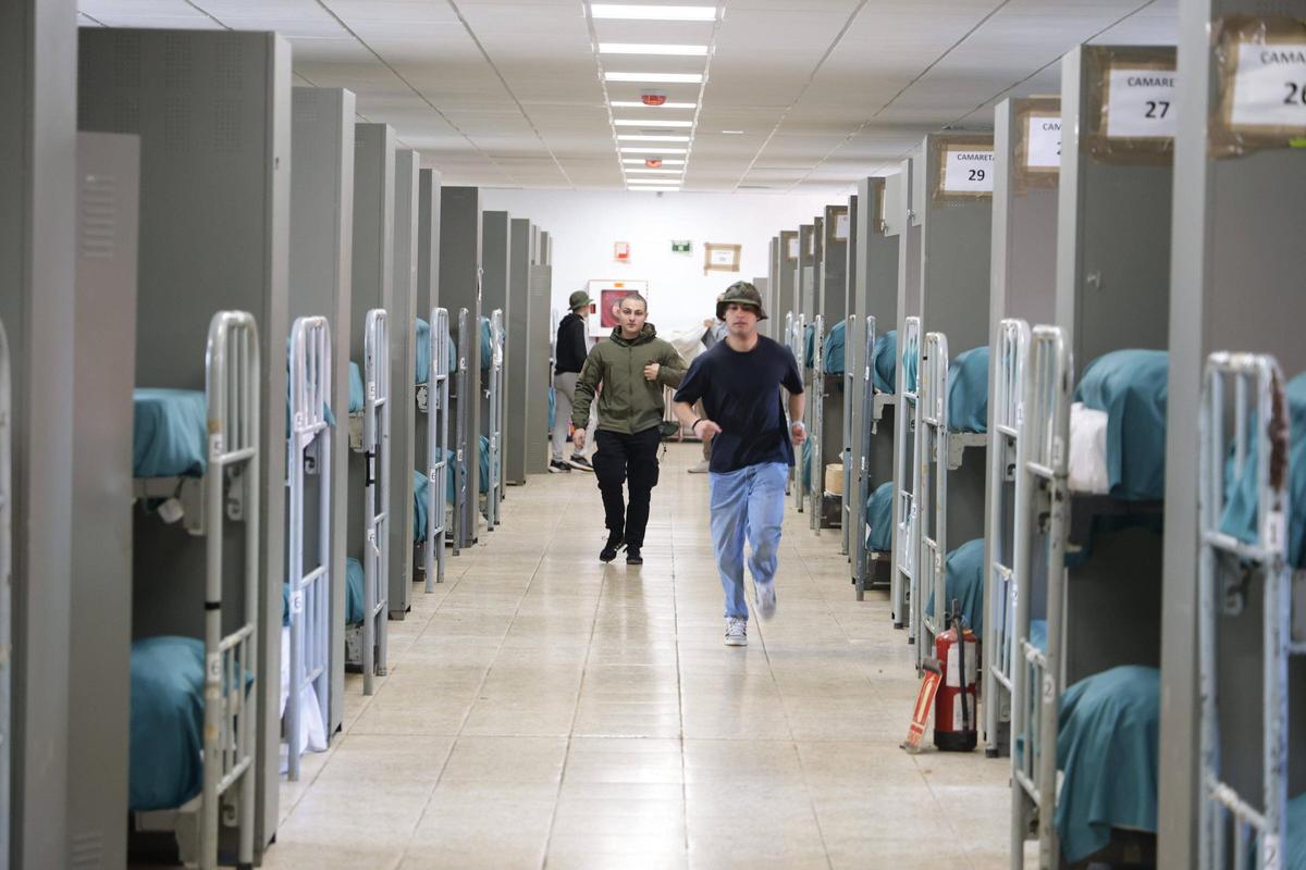 Así ha sido la llegada de nuevos soldados al Cefot de Cáceres