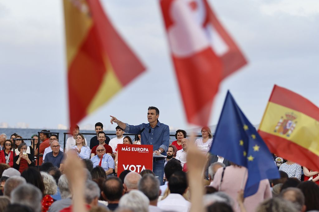 Visita de Pedro Sánchez en Los Alcázares