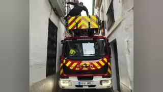 El Ayuntamiento de Córdoba baraja instalar una cámara para evitar lo ocurrido a los bomberos en la calle Buen Pastor