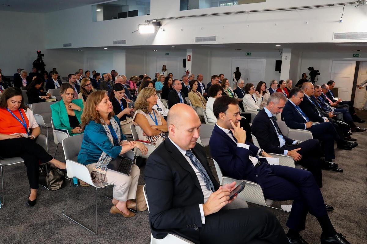 Feijóo interviene en el Foro La Toja tras el fracaso de la investidura