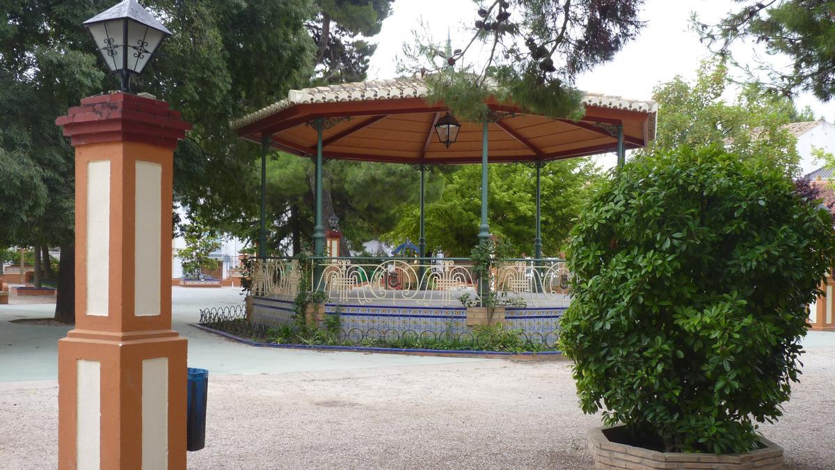 El parque de la Glorieta acoge este fin de semana la XXXIII edición de Ferevin.