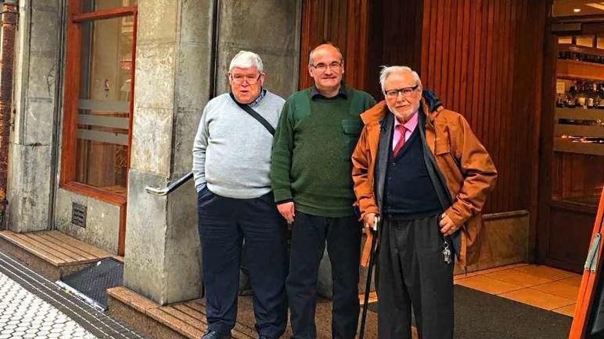 Luís Gulín en la Casa de Galicia en San Sebastián . // FdV