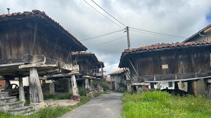 El IES Margarita Salas de La Corredoria apuesta por unir patrimonio y tecnología en los hórreos asturianos