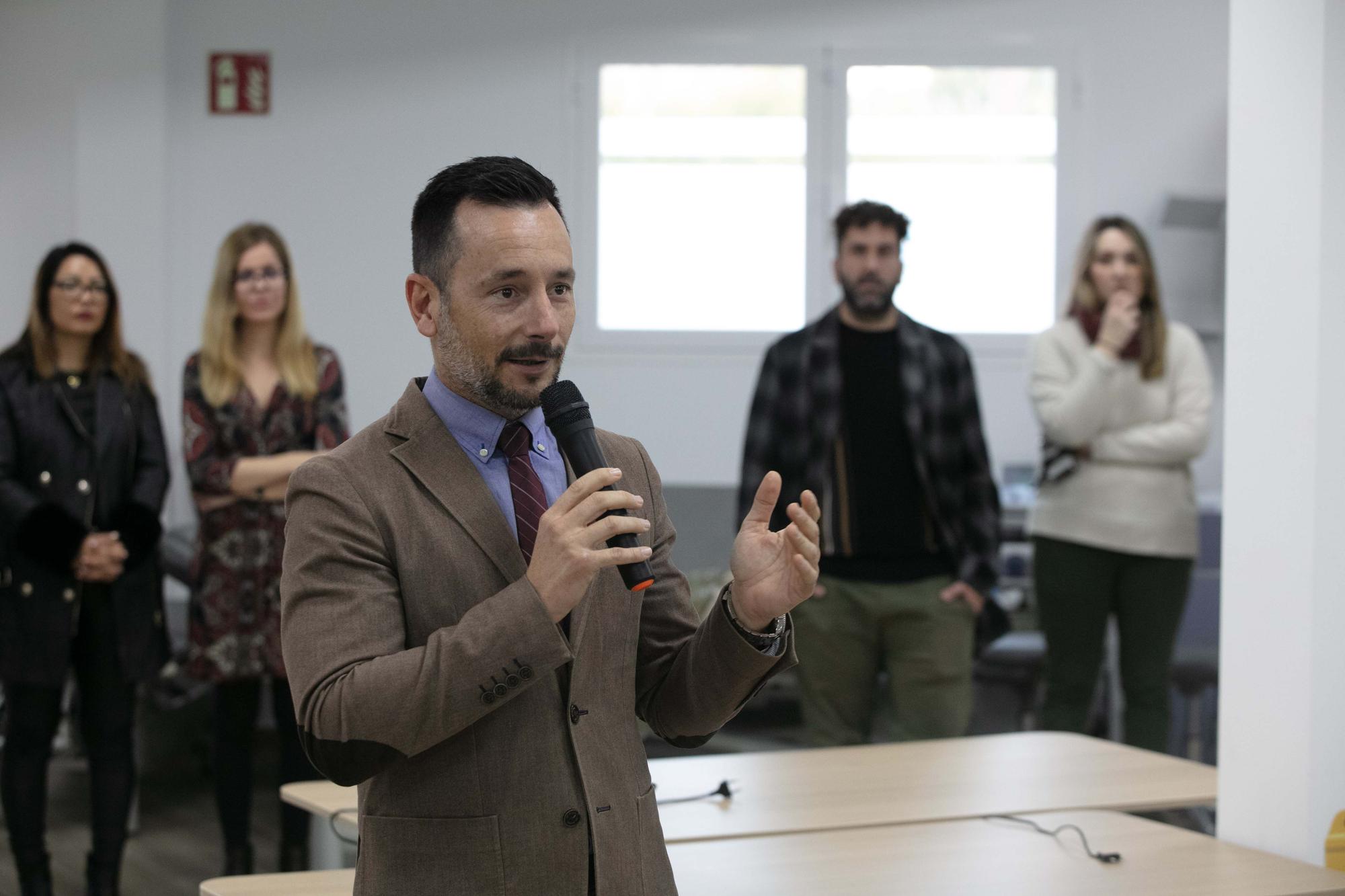 Galería de fotos de la apertura del nuevo centro de neurorrehabilitación de AEMIF